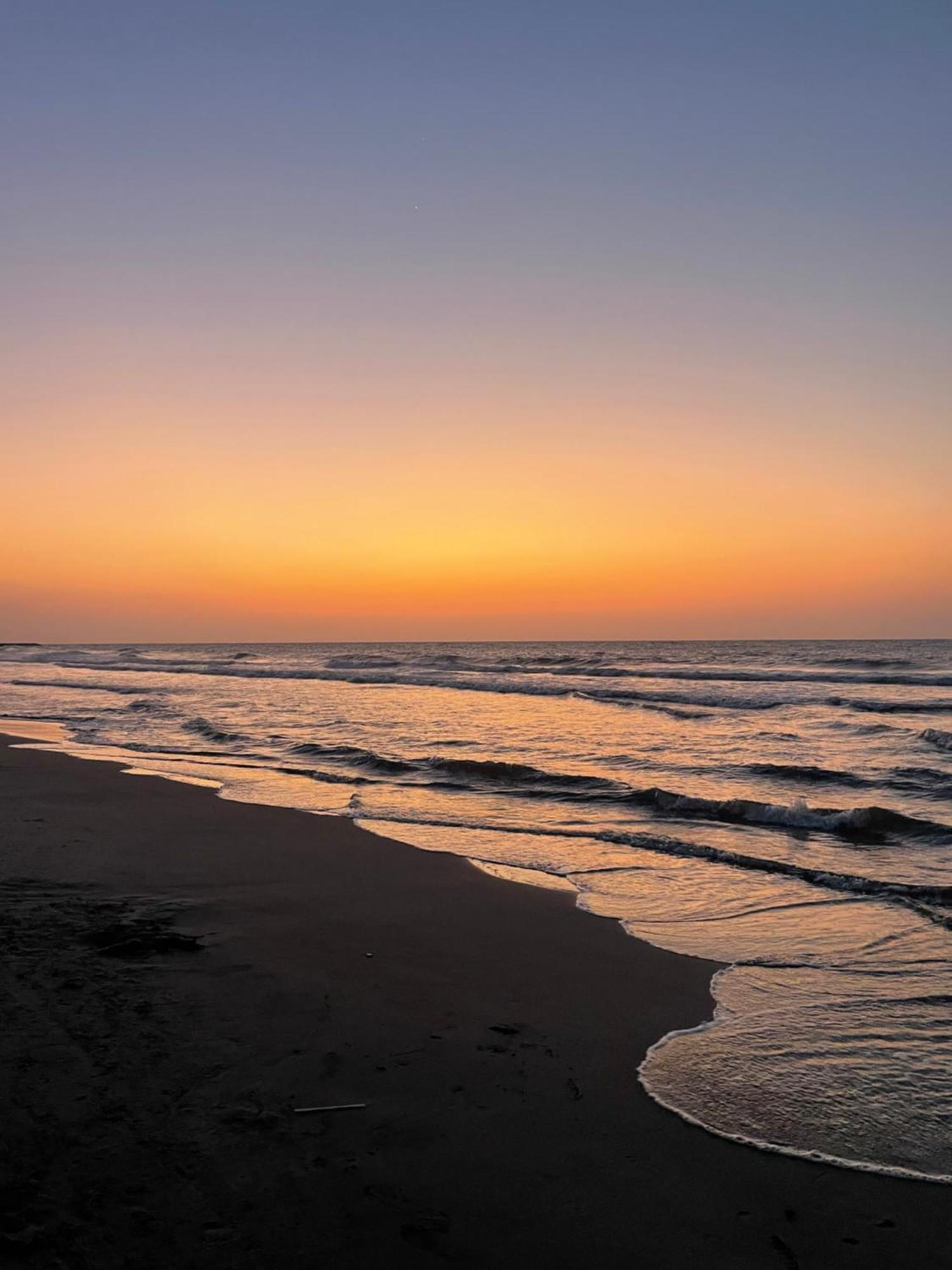 Open Sea - Frente Al Mar